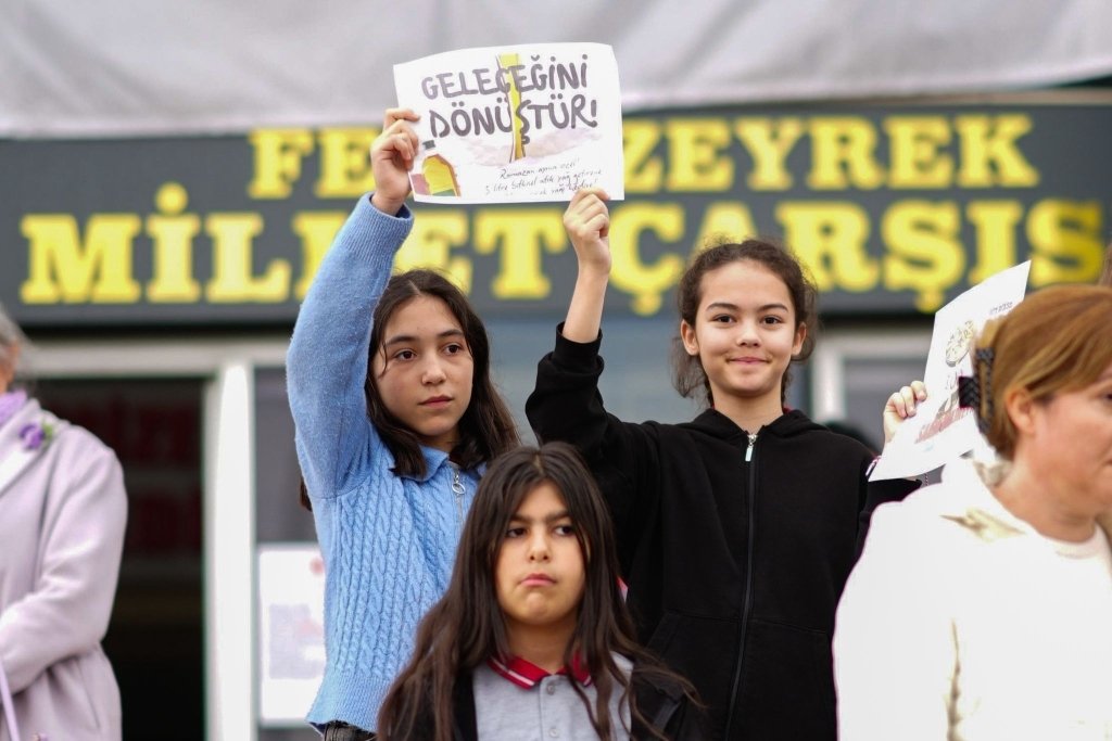 “Atık Yağını Getir, Suyunu Kurtar” Kampanyasına Vatandaşlardan Yoğun İlgi (13)