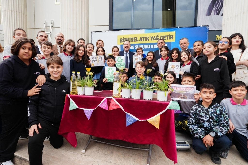 “Atık Yağını Getir, Suyunu Kurtar” Kampanyasına Vatandaşlardan Yoğun İlgi (17)