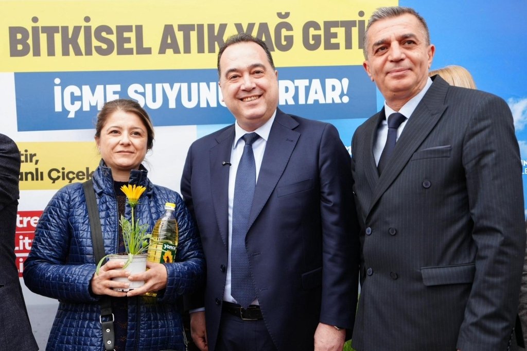 “Atık Yağını Getir, Suyunu Kurtar” Kampanyasına Vatandaşlardan Yoğun İlgi (8)