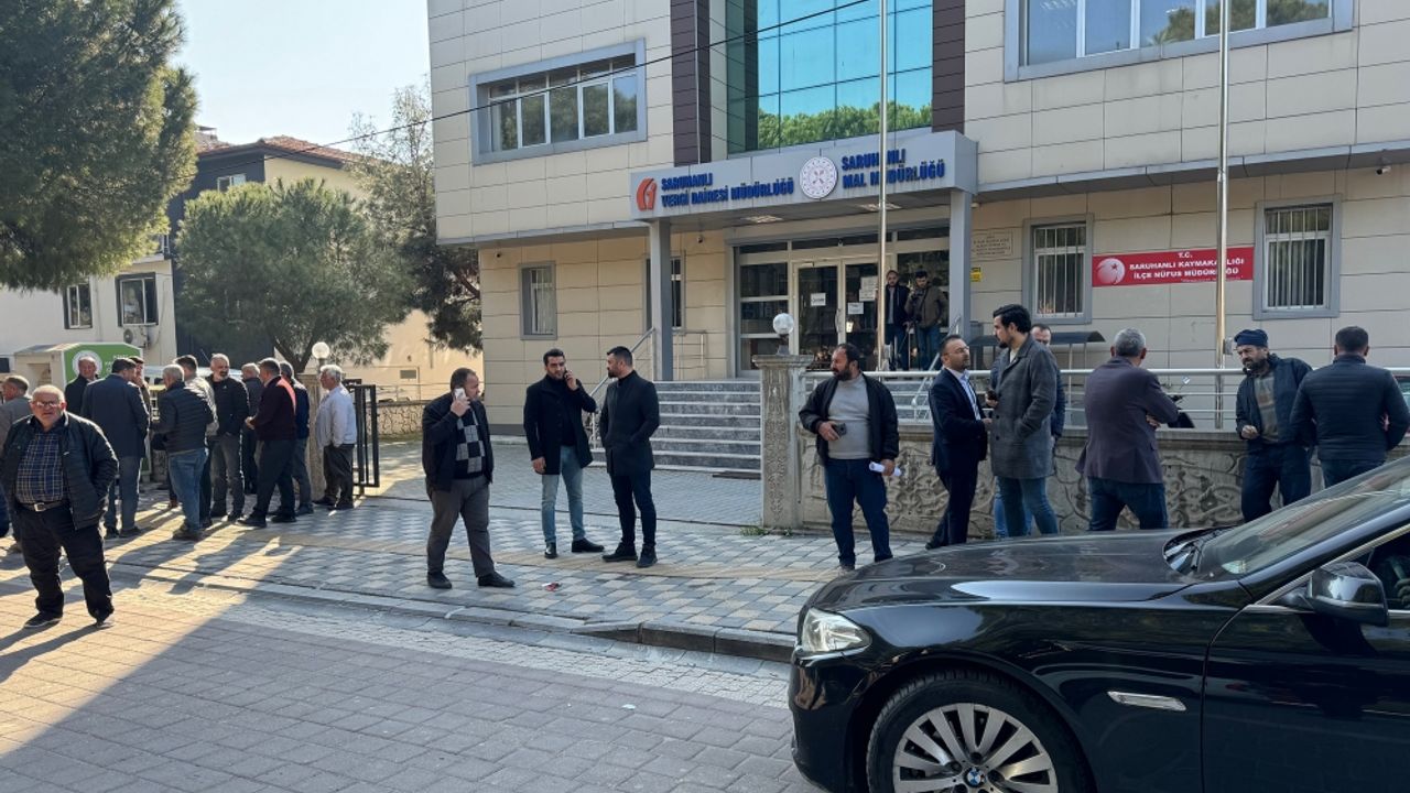 GÜNCELLEME - Manisa Saruhanlı'da CHP'nin aday listesi, geç verilmesi gerekçesiyle kabul edilmedi