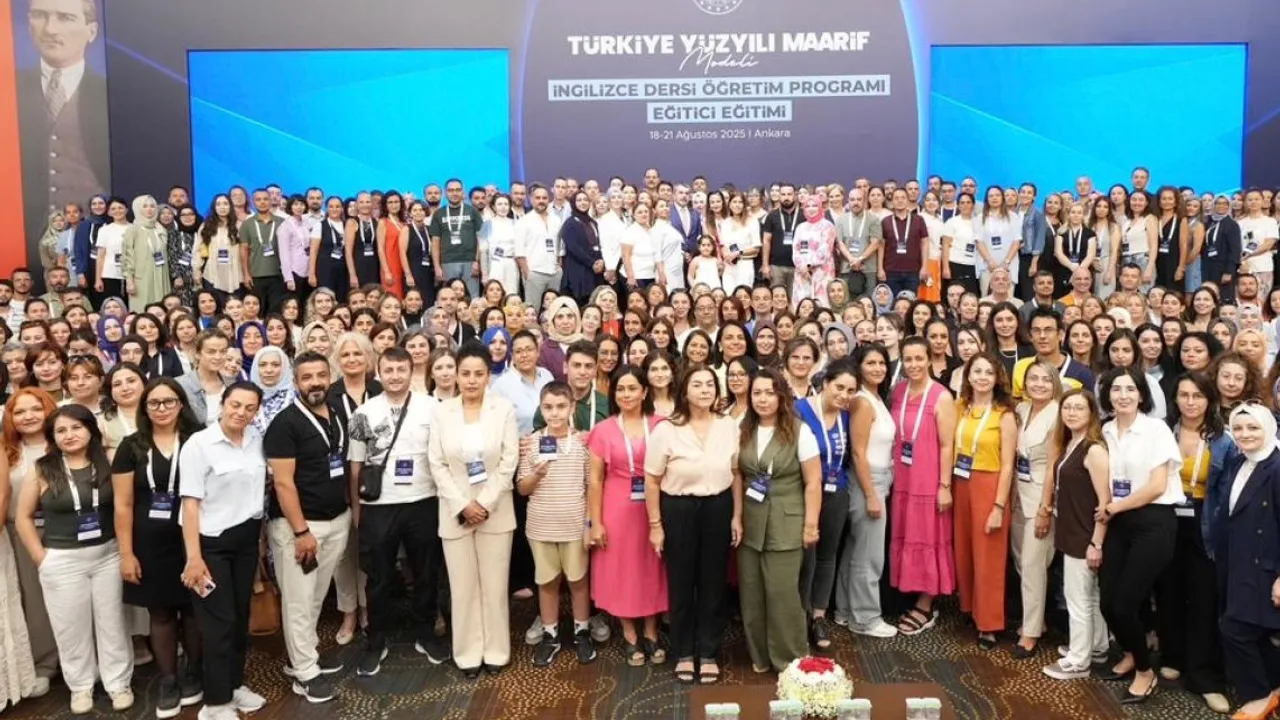 Bakan Tekin: Yabancı dil öğretiminde yeni dönem
