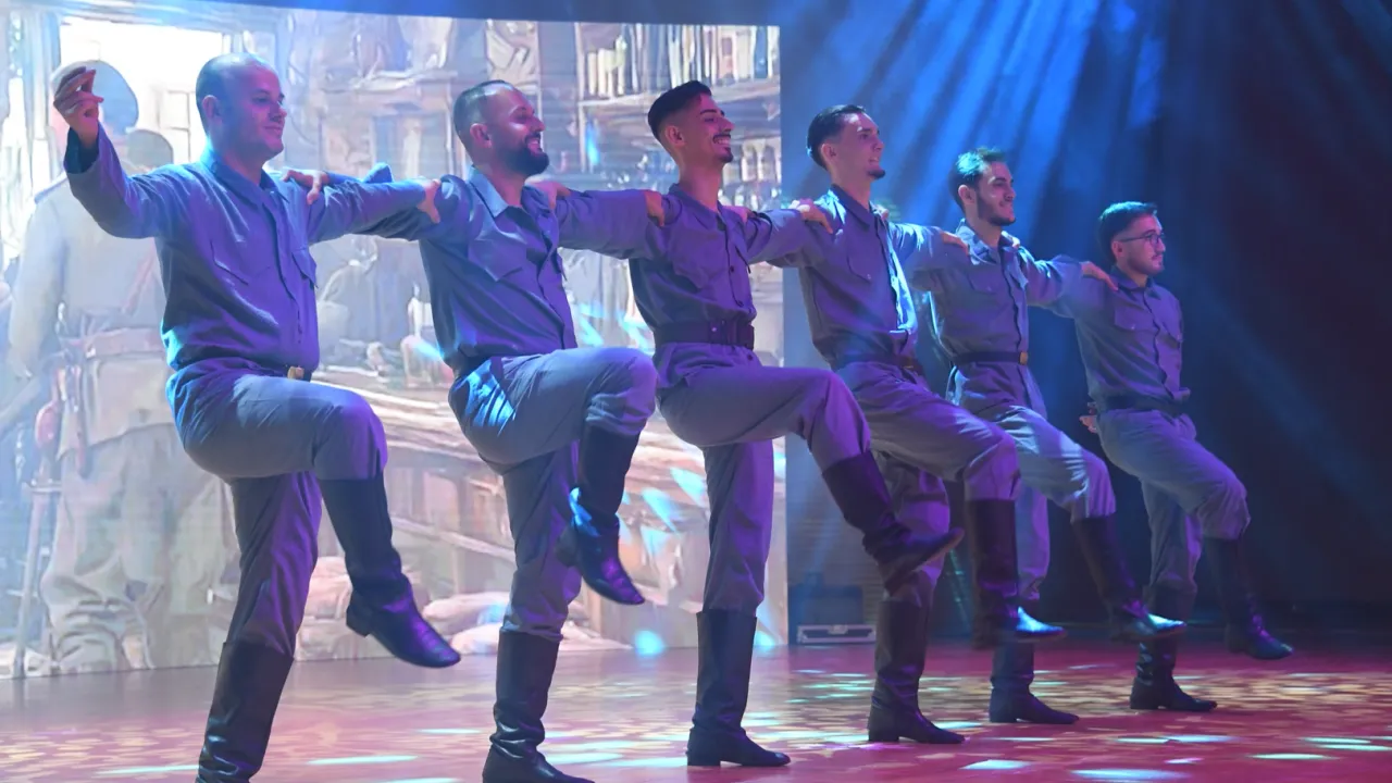 Bursa Osmangazi’de 'Zaferin Dansı' izleyenleri büyüledi