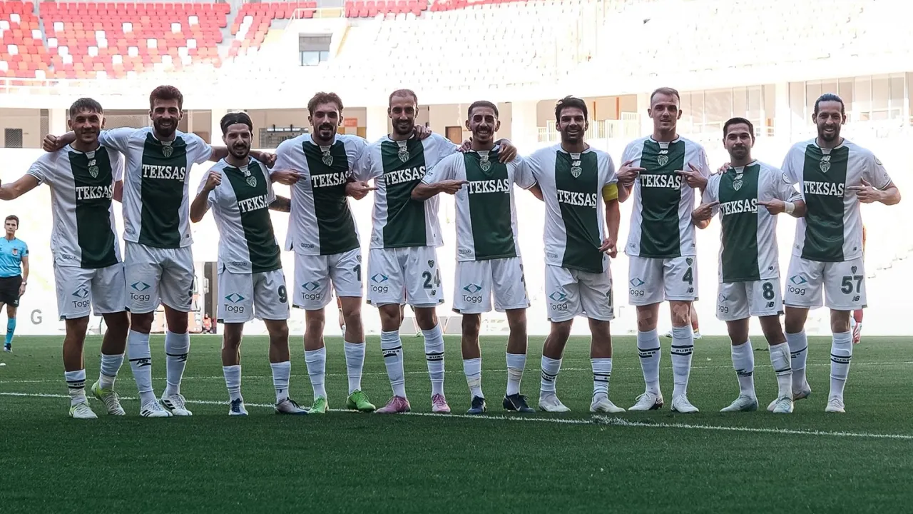 Bursaspor'dan Malatya'da göç şov!