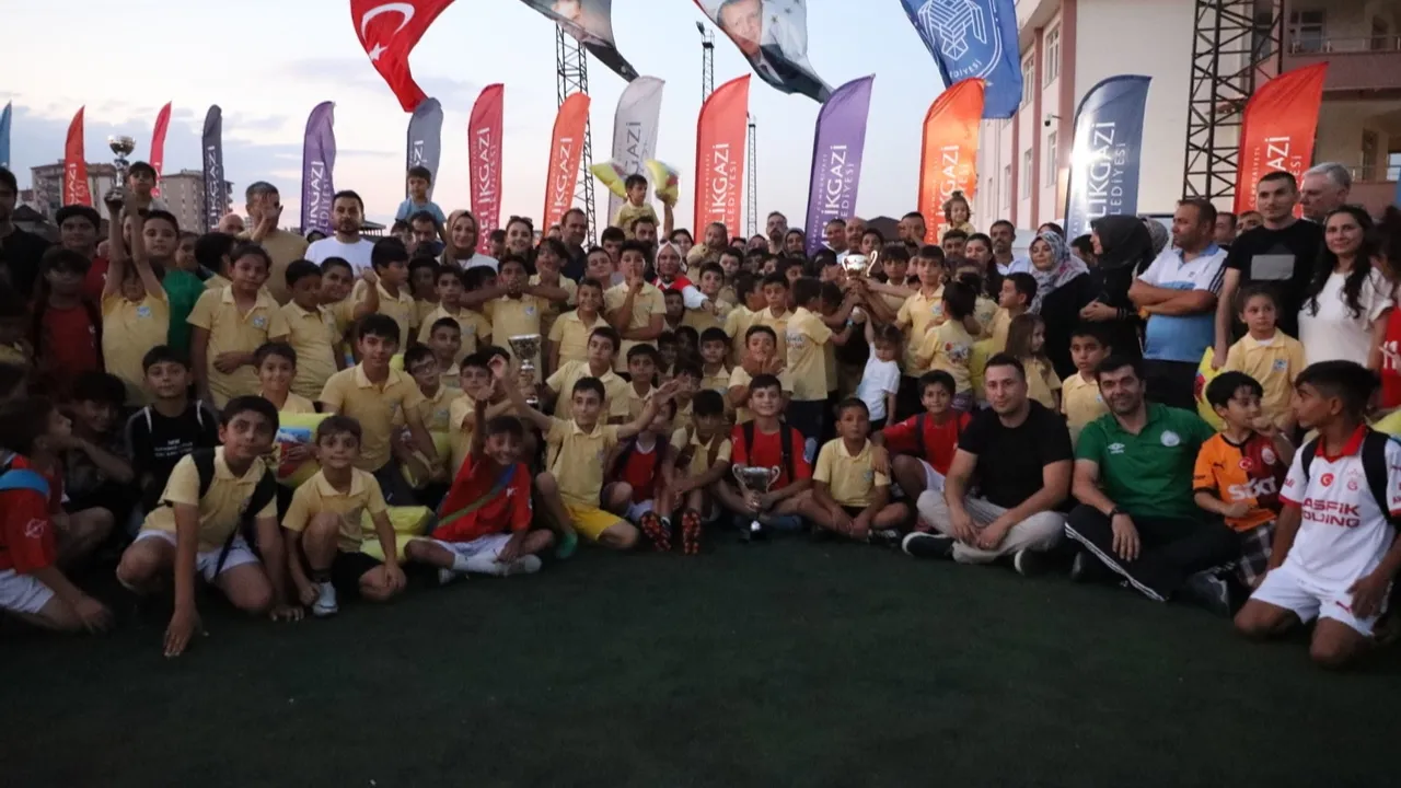Kayseri Melikgazi'de şampiyon Yeniköy