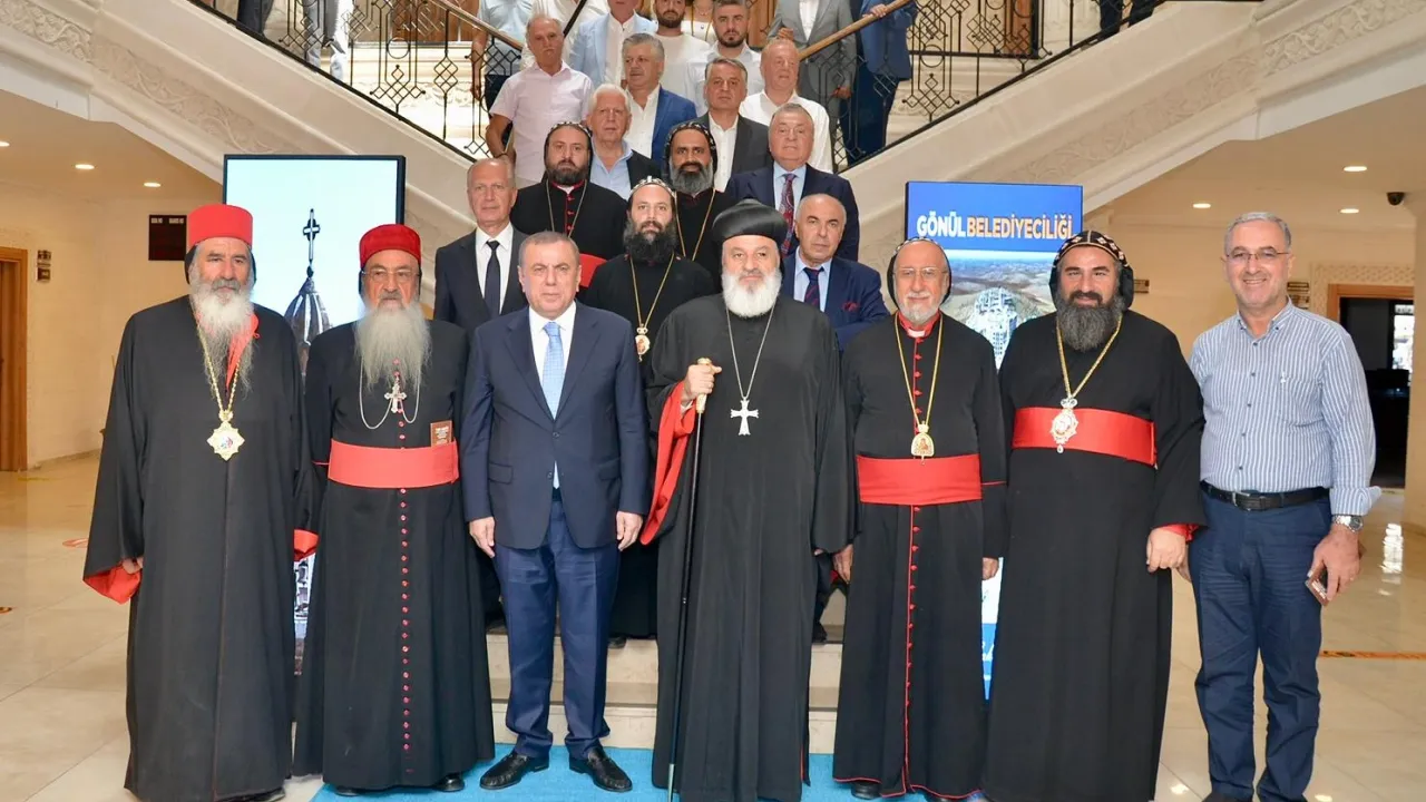 Patrik Kerim'den Midyat’a anlamlı ziyaret