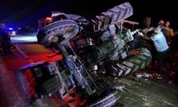 Afyonkarahisar'da zincirleme trafik kazasında 3 kişi yaralandı