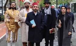Roman kahramanlarını bildiler, kitapları kazandılar