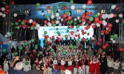 Konya Selçuklu'da Hatice Hatun'da çocukların mezuniyet coşkusu