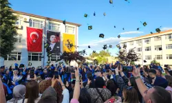 Edirne Keşan MYO'da mezuniyet coşkusu