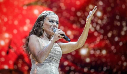 İEF’de Yıldız Tilbe rüzgarı