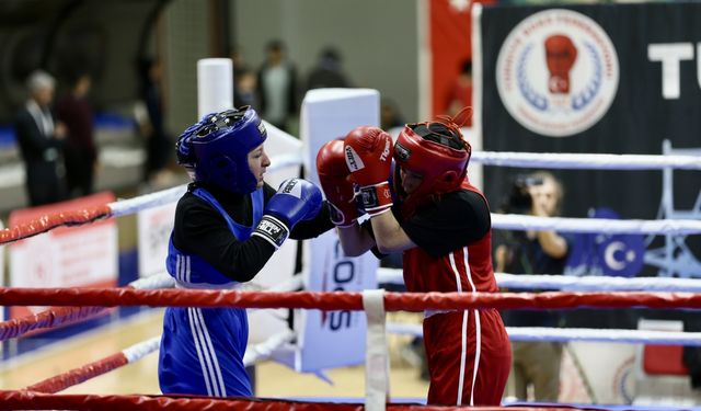 Yıldız Erkekler ve Kadınlar Türkiye Ferdi Boks Şampiyonası, Fethiye'de başladı