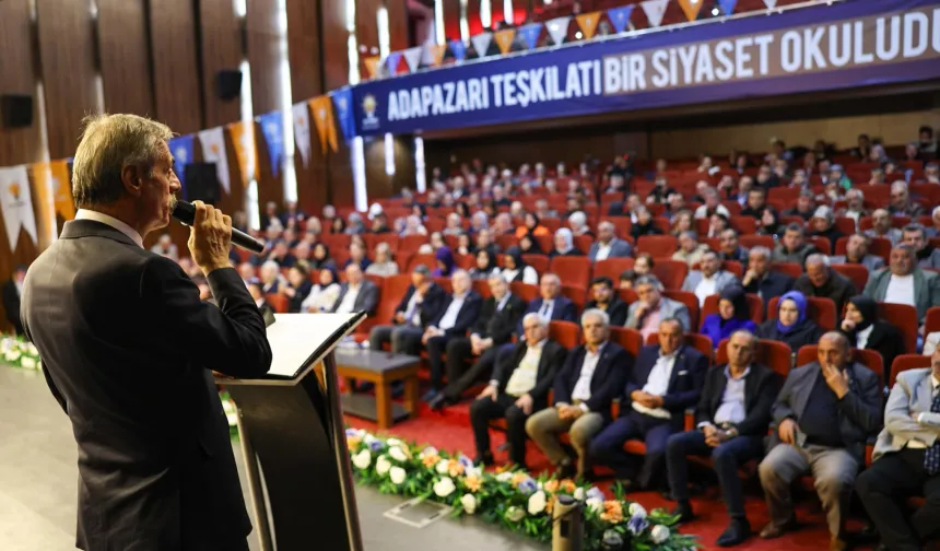Alemdar: Sakarya'da geleceğe taşıyacak adımları birlikte atıyoruz