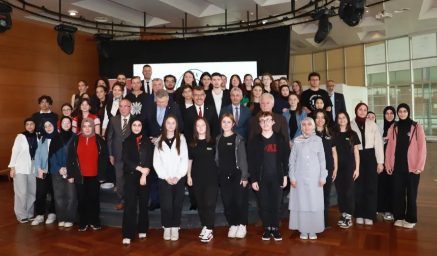 Bursa’da “köklerden geleceğe” bilim ve gençlik buluşması